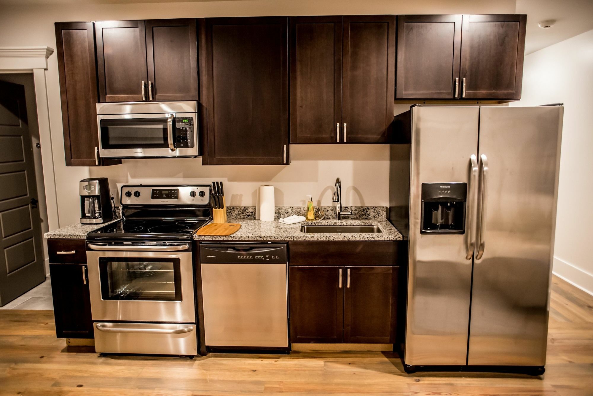 493 King Two Bedroom Suites Charleston Bagian luar foto